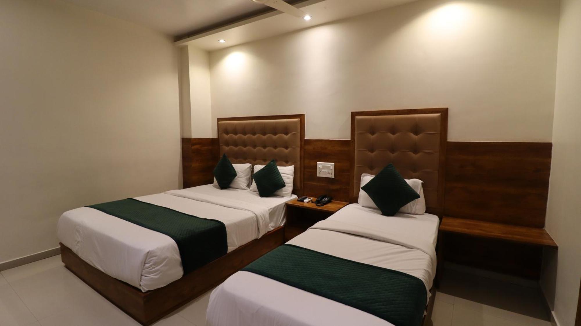 Hotel Bkc Garden - Near Us Embassy Bkc 孟买 外观 照片