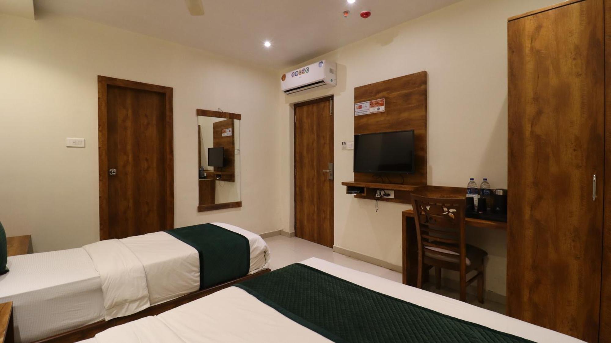 Hotel Bkc Garden - Near Us Embassy Bkc 孟买 外观 照片