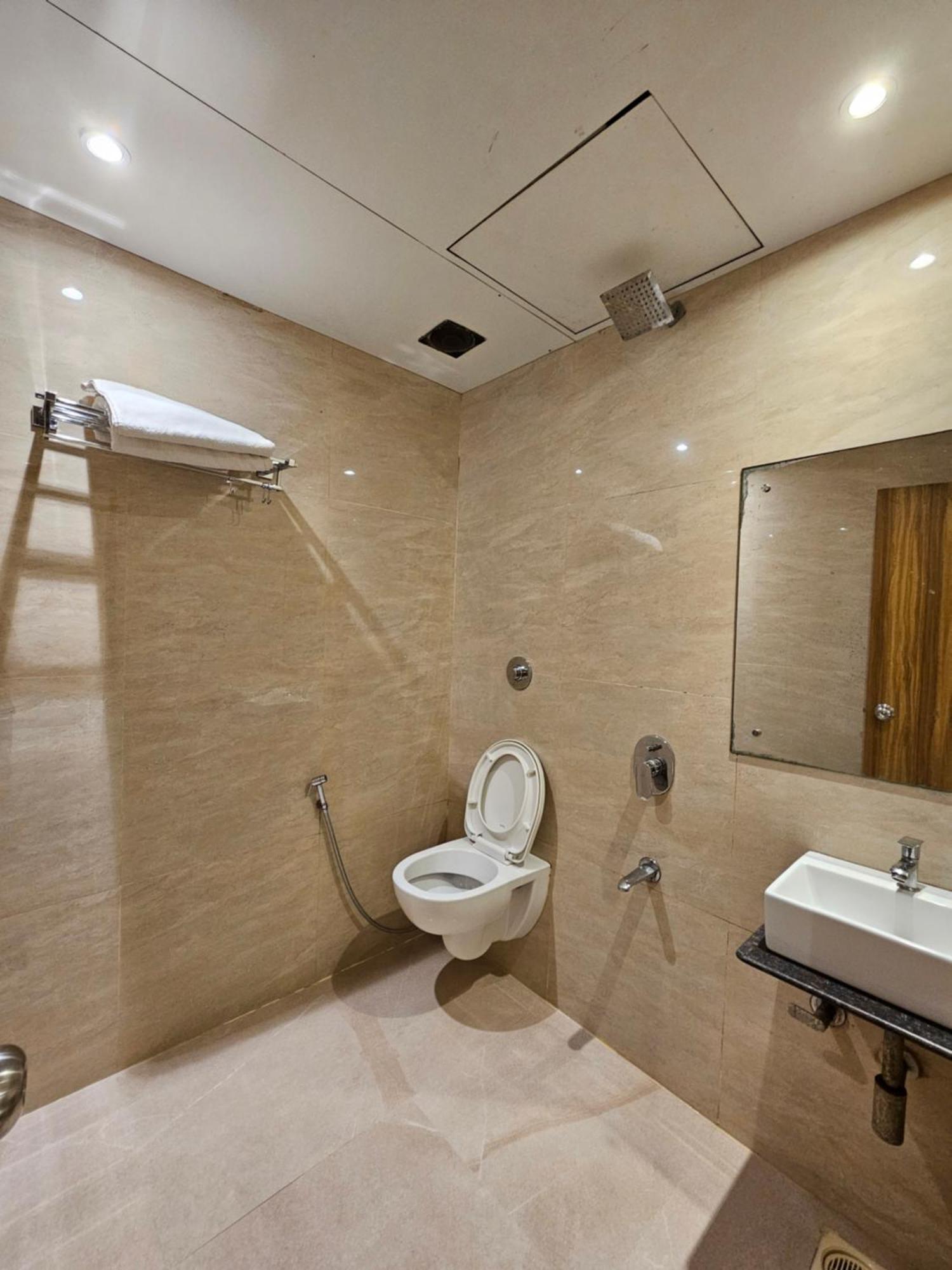 Hotel Bkc Garden - Near Us Embassy Bkc 孟买 外观 照片
