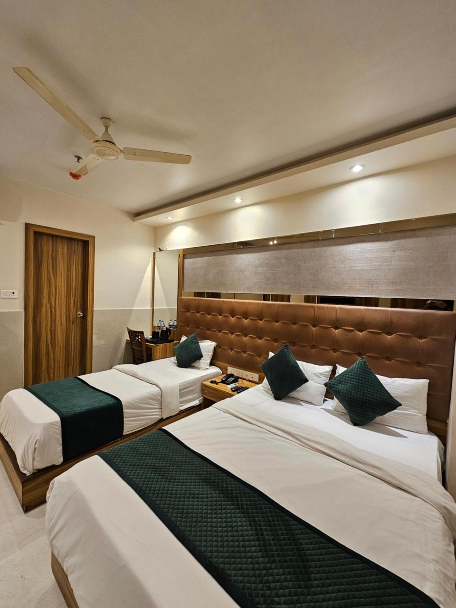 Hotel Bkc Garden - Near Us Embassy Bkc 孟买 外观 照片