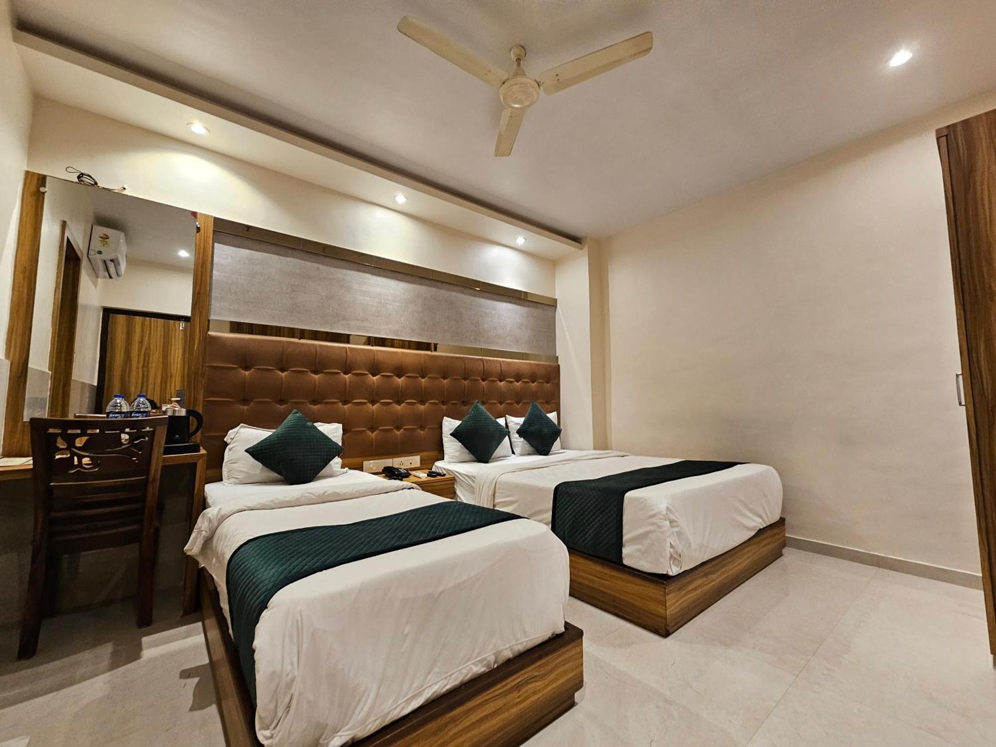 Hotel Bkc Garden - Near Us Embassy Bkc 孟买 外观 照片